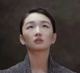 哈哈哈哈心疼又好笑撞脸撞成这样也是没谁了