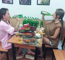 男友送这个项链向我求婚,我当场翻脸走人