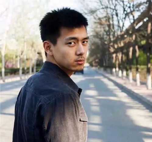 各个时期爆红的民间帅哥,结局却各不同