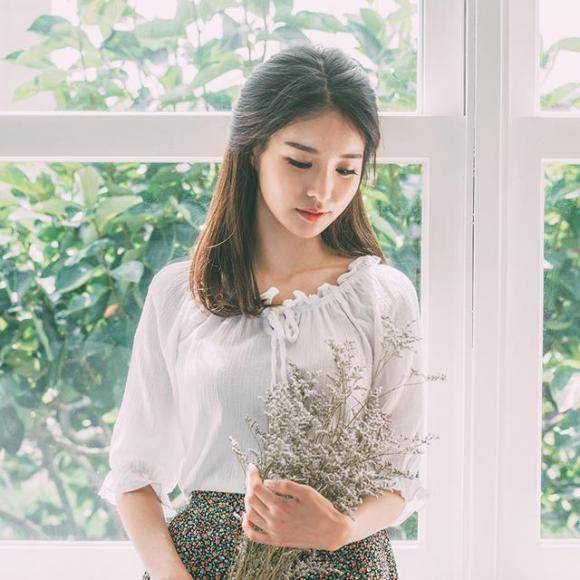 四十岁女性该留什么发型呢,很多女性都很迷惑