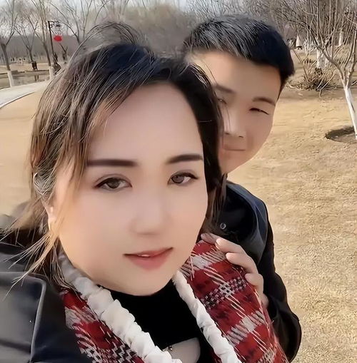 发现女友50岁后续女方回应看错人了,他不是顶天立地的男子汉