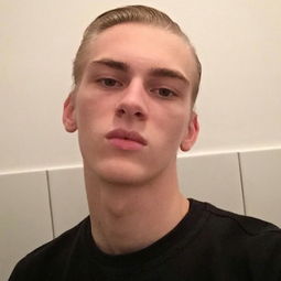 欧美另类卡通头像男过敏性鼻炎