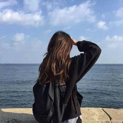 真人背影系女生头像热爱可抵岁月漫长