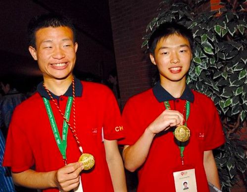 太不尊重人北大学神韦东奕遭网红们恶搞模仿,高中班主任说其情商低难找对象