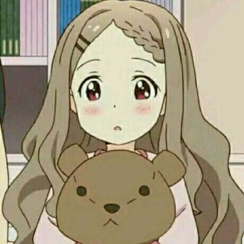 有谁知道这个小女孩叫什么名字吗麻烦说一下谢谢谢咯