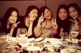 刘嘉玲王菲唐嫣杨幂盘点女星与闺蜜合影图