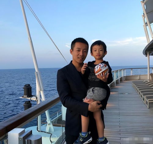 汪小菲终于飞台北与儿女团圆疑被大s夫妇拒绝进门,s妈劝和遭拒
