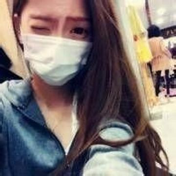 呆呆的,满满全是心情