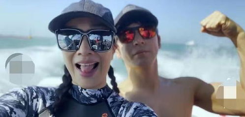 钟丽缇夫妇录搞笑视频,张伦硕在一旁吐舌头搞怪,高调秀恩爱