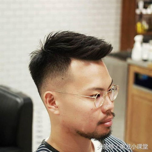 30岁以后的男士剪这样的发型,最帅气
