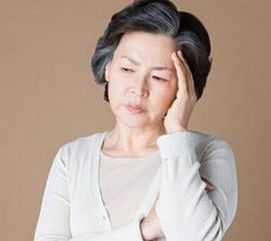 4060岁的女性注意了,稍不注意就完蛋,警惕卵巢癌