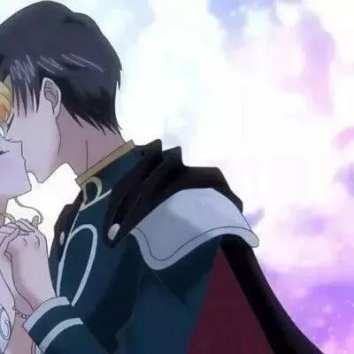 情侣卡通头像女孩美少女战士