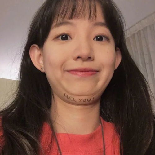 女生头像短不过善变