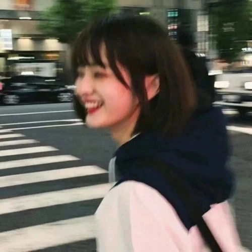 女生头像把烦心事丢掉,腾点地方放鲜花和玫瑰