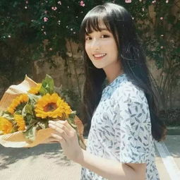 夏天听说这是每个女孩子都要会的拍照技巧