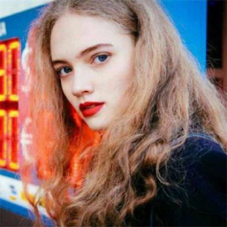 冷酷无情的头像女