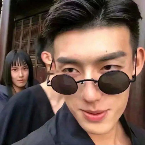 多男主的兄弟情,真这么好嗑头像不能少
