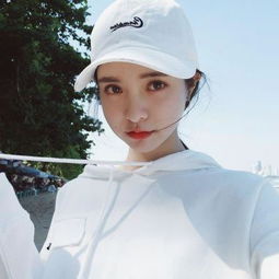 女生头像霸气短发发型卡通校服