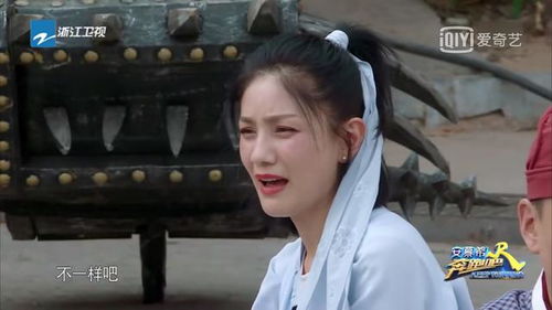 嫁人当嫁他,42岁翻身大火却不忘发妻,连baby杨颖都吃味儿了