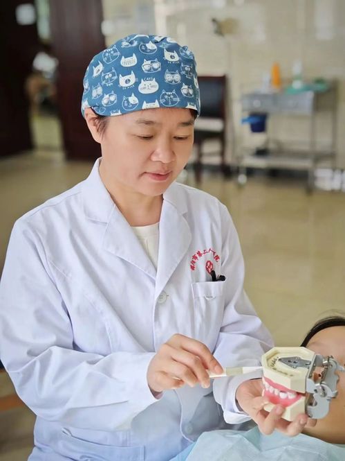 十佳医生丨口腔科副主任医师韩梅执匠心换真心