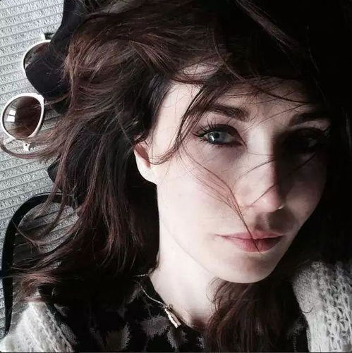40岁女人的头像图片男性