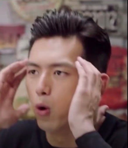表情李现搞笑表情包蓝色的葡萄糖,代表了我的悲伤表情