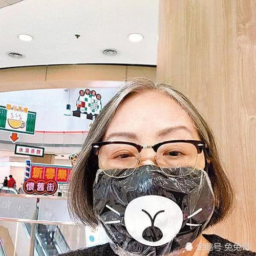 戴口罩女生卡通头像感染