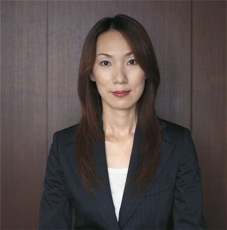 有四个特点的女人比实际年龄更显老,驼背上榜,脸部细纹才排第二