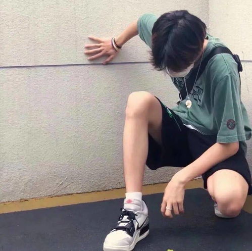 头像你说离开要趁早你说谁也不能等谁到老