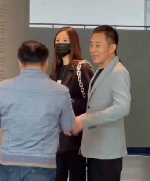 经历多段婚姻的8位男星,多人老来得子,年龄最大者72岁最小54岁