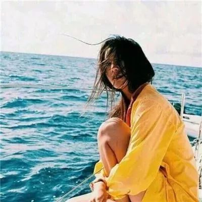 头像醉是难言倾汝,相思甚苦