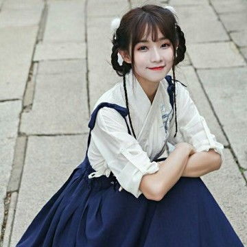 淡雅古风女生微信头像