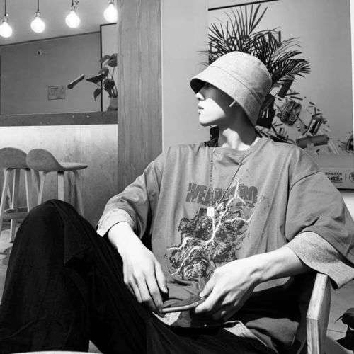男头占有欲强的男生爱用头像