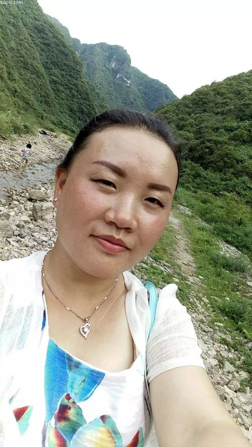 速配网会员妮倪女40岁贵州遵义市辖区本科设计人员