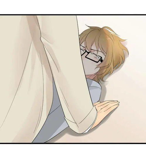 嘿嘿漫画丨两个大男人抱在一起,这回是说不清了