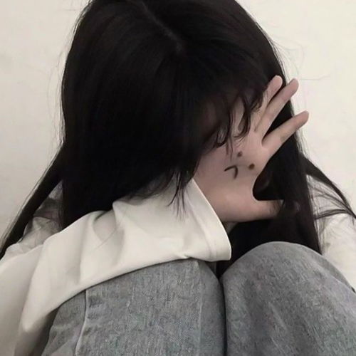 qq头像女生不露脸伤感