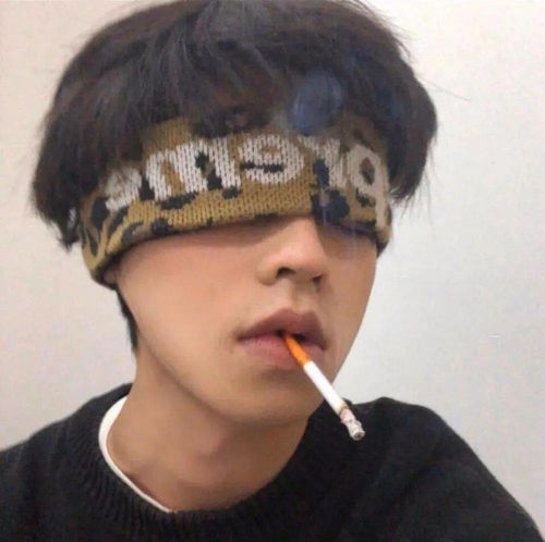 今日头像丨爱这世界而你就是我的世界