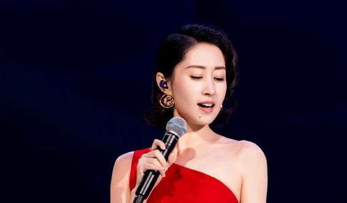 唱歌能飙演技刘敏涛回应舞台表情包事件,有感而发,没喝醉