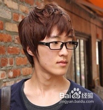 2012烫发短发旳发型