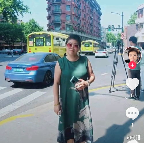 抖音格子姐姐家是做什么的