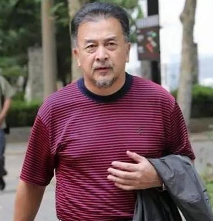五年前,国家一级演员黄宏,上午被免职下午就被带走,今现状堪忧