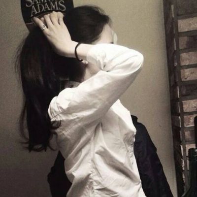 唯美女生背影头像文艺气质爱你已成为我戒不了的习惯