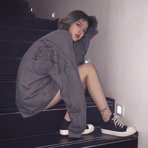 有哪些让人眼前一亮,相见恨晚的卫衣值得推荐