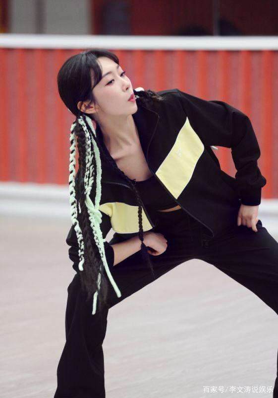 乘风2蔡徐坤表情包是王源,宣璐六字回答被说情商低