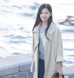 女大学生神似刘亦菲走红网络组图