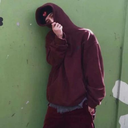 成熟帅哥微信头像,80后成熟帅哥微信头像高清
