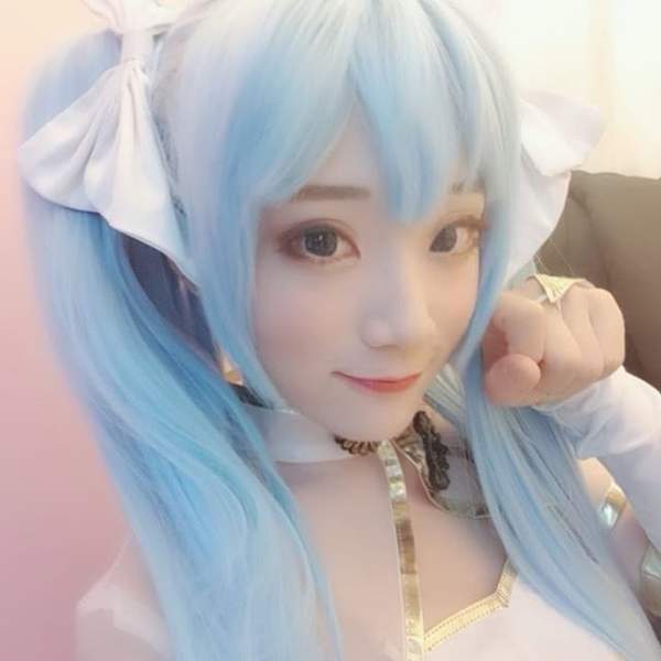 前螺旋猫成员miyuko最新cos卖萌搞怪优雅知性任挑选