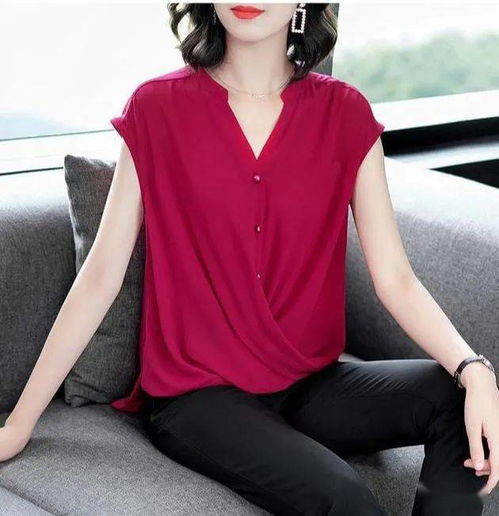 突然发现一女装叫蓝缕刺绣,3568岁女人穿,穿出冷美人