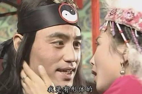还珠格格含香变成蝴蝶飞走了小时候希望如此,长大才知错的多离谱