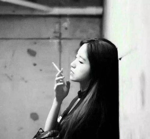 最近朋友圈超火句忘记一段感情,方法永远只有一个时间和新欢